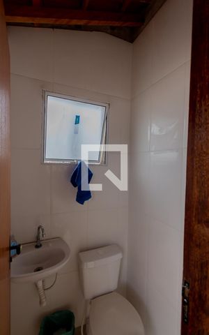Apartamento à venda com 100m², 2 quartos e 1 vaga Apartamento à venda com 100m², 2 quartos e 1 vagaLavabo
