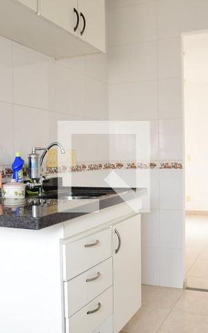 Apartamento para alugar com 62m², 2 quartos e 1 vagaCozinha e Área de Serviço