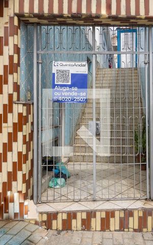 Casa para alugar com 36m², 1 quarto e sem vaga Casa para alugar com 36m², 1 quarto e sem vagaFachada