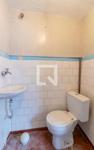 Casa para alugar com 36m², 1 quarto e sem vaga Casa para alugar com 36m², 1 quarto e sem vagaBanheiro/Área de Serviço