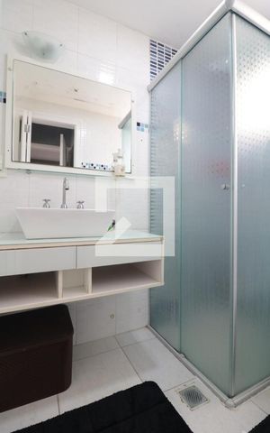 Apartamento à venda com 64m², 2 quartos e 1 vagaBanheiro da Suíte