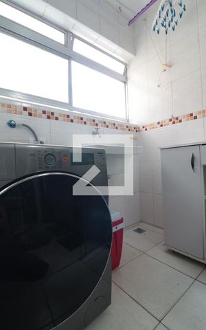 Apartamento à venda com 64m², 2 quartos e 1 vagaÁrea de Serviço