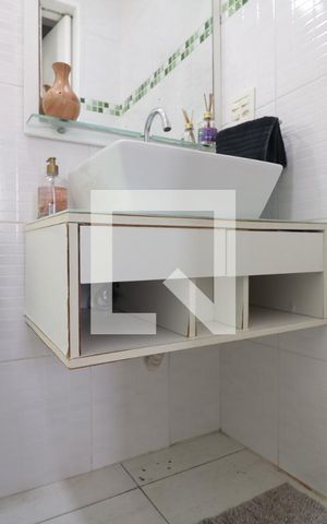 Apartamento à venda com 64m², 2 quartos e 1 vagaBanheiro