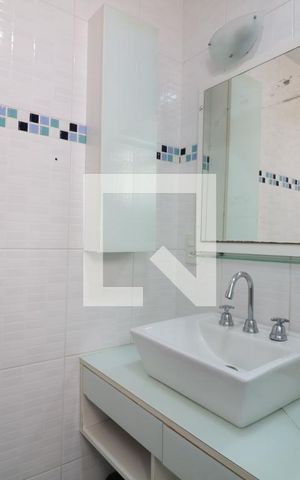 Apartamento à venda com 64m², 2 quartos e 1 vagaBanheiro da Suíte