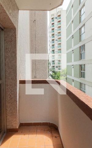 Apartamento à venda com 70m², 2 quartos e 1 vagaVaranda