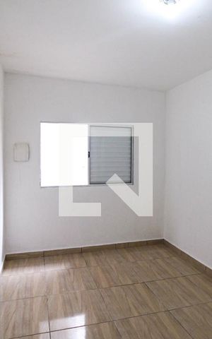 Casa à venda com 140m², 5 quartos e 1 vaga Casa à venda com 140m², 5 quartos e 1 vagaQuarto