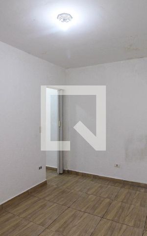 Casa à venda com 140m², 5 quartos e 1 vaga Casa à venda com 140m², 5 quartos e 1 vagaQuarto