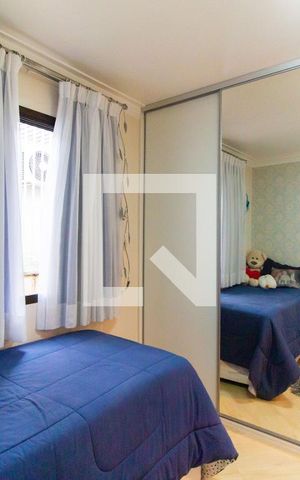 Casa à venda com 150m², 4 quartos e 8 vagas Casa à venda com 150m², 4 quartos e 8 vagasQuarto 02
