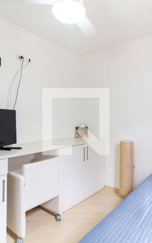 Casa à venda com 150m², 4 quartos e 8 vagas Casa à venda com 150m², 4 quartos e 8 vagasQuarto 01