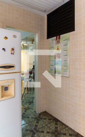 Casa à venda com 150m², 4 quartos e 8 vagas Casa à venda com 150m², 4 quartos e 8 vagasÁrea de Serviço