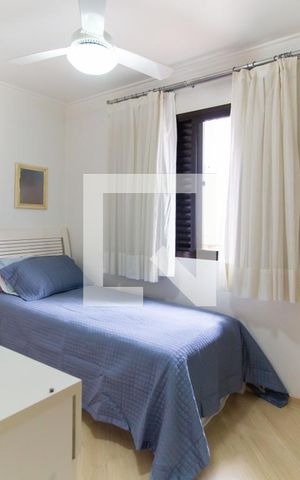 Casa à venda com 150m², 4 quartos e 8 vagas Casa à venda com 150m², 4 quartos e 8 vagasQuarto 01