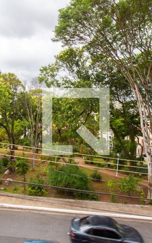 Casa à venda com 150m², 4 quartos e 8 vagas Casa à venda com 150m², 4 quartos e 8 vagasVista da Suíte
