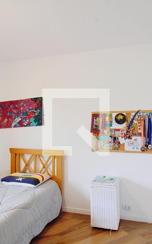 Casa à venda com 330m², 3 quartos e 3 vagasQuarto 3 