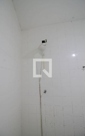 Casa à venda com 330m², 3 quartos e 3 vagasBanheiro de serviço