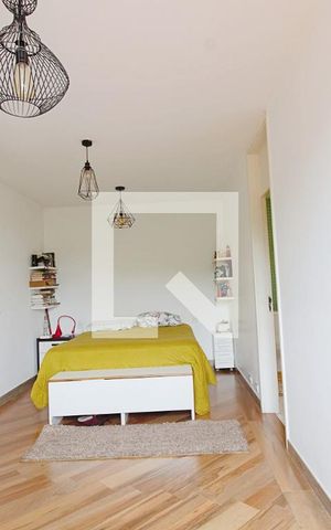 Casa à venda com 330m², 3 quartos e 3 vagasSuíte 