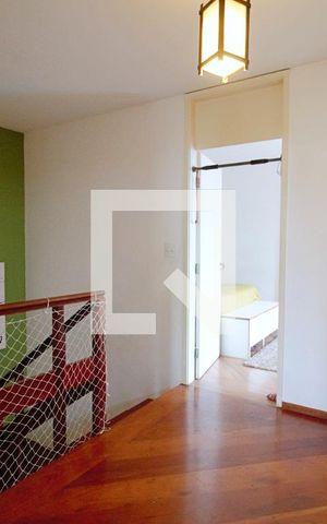 Casa à venda com 330m², 3 quartos e 3 vagasHall dos Quartos 