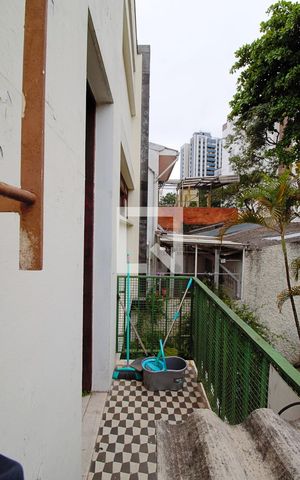 Casa à venda com 330m², 3 quartos e 3 vagasVaranda Cozinha 