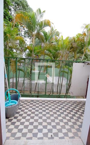 Casa à venda com 330m², 3 quartos e 3 vagasVaranda Cozinha 