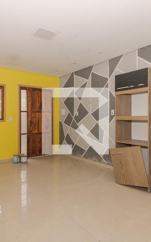 Casa à venda com 140m², 3 quartos e sem vaga Casa à venda com 140m², 3 quartos e sem vagaSala/Cozinha