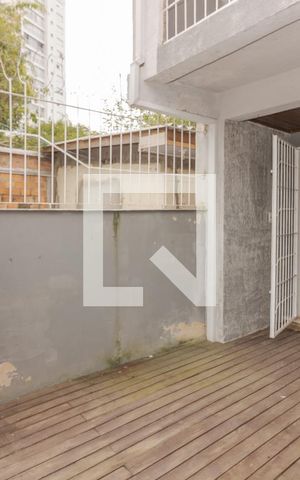 Casa à venda com 140m², 3 quartos e sem vaga Casa à venda com 140m², 3 quartos e sem vagaÁrea Externa