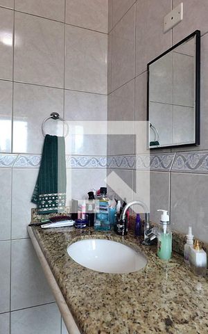 Casa à venda com 225m², 4 quartos e 4 vagasBanheiro da Suíte 3