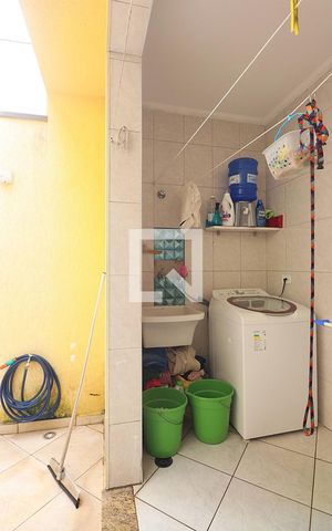 Casa à venda com 225m², 4 quartos e 4 vagasÁrea de Serviço