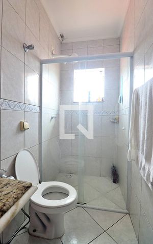 Casa à venda com 225m², 4 quartos e 4 vagasBanheiro da Suíte 3