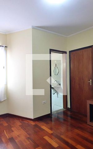 Casa à venda com 225m², 4 quartos e 4 vagasSuíte 1