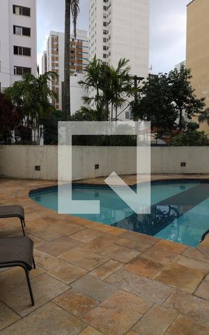 Apartamento à venda com 114m², 4 quartos e 3 vagasÁrea comum - Piscina