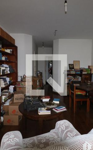 Apartamento à venda com 114m², 4 quartos e 3 vagasSala