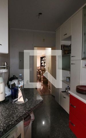 Apartamento à venda com 114m², 4 quartos e 3 vagasCozinha 