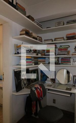 Apartamento à venda com 114m², 4 quartos e 3 vagasQuarto 2 