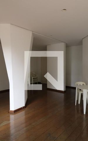 Apartamento à venda com 114m², 4 quartos e 3 vagasÁrea comum - Salão de festas