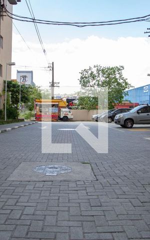 Apartamento para alugar com 44m², 2 quartos e 1 vagaÁrea comum