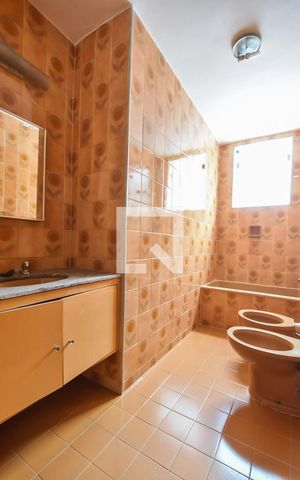 Casa para alugar com 150m², 3 quartos e 2 vagasBanheiro Suíte 01
