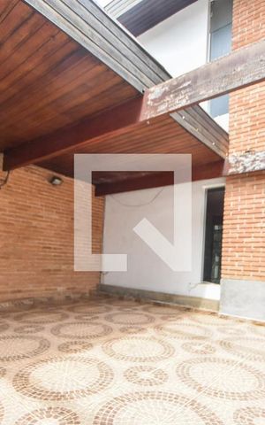Casa para alugar com 150m², 3 quartos e 2 vagasGaragem 
