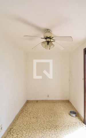 Casa para alugar com 150m², 3 quartos e 2 vagasQuarto Externo