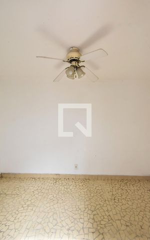 Casa para alugar com 150m², 3 quartos e 2 vagasQuarto Externo