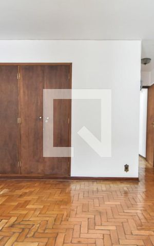 Casa para alugar com 150m², 3 quartos e 2 vagasSuíte 01