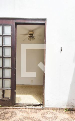Casa para alugar com 150m², 3 quartos e 2 vagasÁrea Externa 