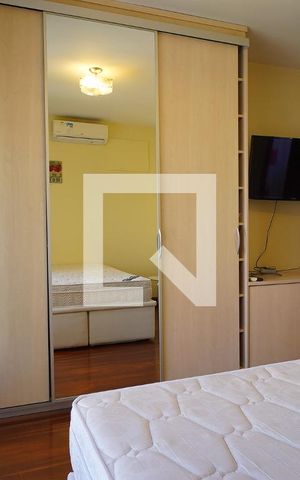 Apartamento à venda com 102m², 3 quartos e 2 vagasSuíte 
