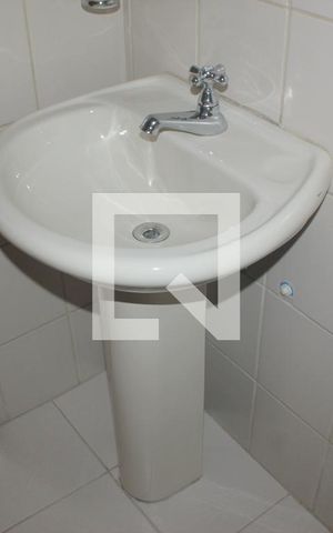 Casa à venda com 350m², 4 quartos e 4 vagasLavabo