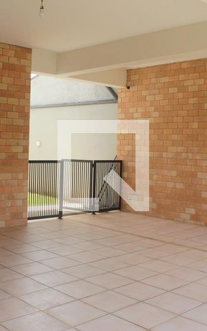 Casa à venda com 350m², 4 quartos e 4 vagasGaragem