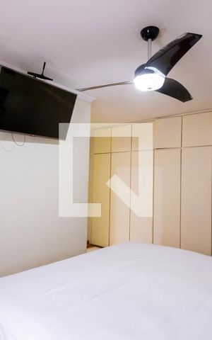 Casa à venda com 212m², 3 quartos e 2 vagas Casa à venda com 212m², 3 quartos e 2 vagasSuite 1