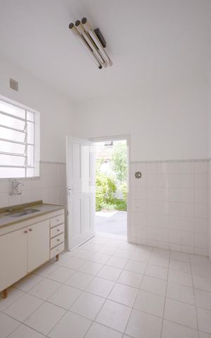 Casa para alugar com 140m², 3 quartos e 1 vaga Casa para alugar com 140m², 3 quartos e 1 vagaCozinha