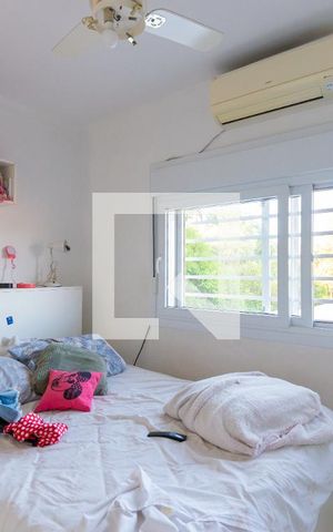 Casa à venda com 170m², 3 quartos e 7 vagas Casa à venda com 170m², 3 quartos e 7 vagasQuarto 1
