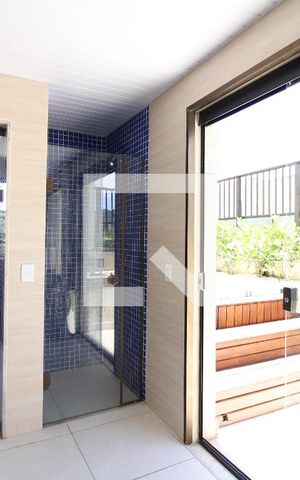 Apartamento à venda com 40m², 1 quarto e 1 vagaÁrea comum