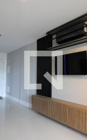 Apartamento à venda com 40m², 1 quarto e 1 vagaSala 