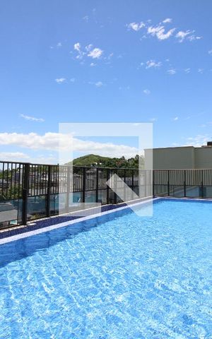 Apartamento à venda com 40m², 1 quarto e 1 vagaÁrea comum - Piscina