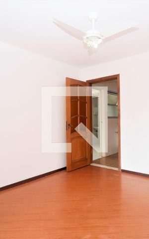 Apartamento à venda com 96m², 4 quartos e 1 vagaSala
